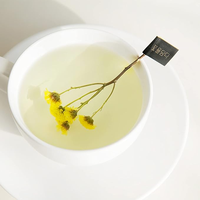 KKOKDAM Tea Gift Set - Chrysanthemum Blooming Tea Flowers - Fancy Korean Gifts For Teas Lovers - 5 Premium Flower Sticks