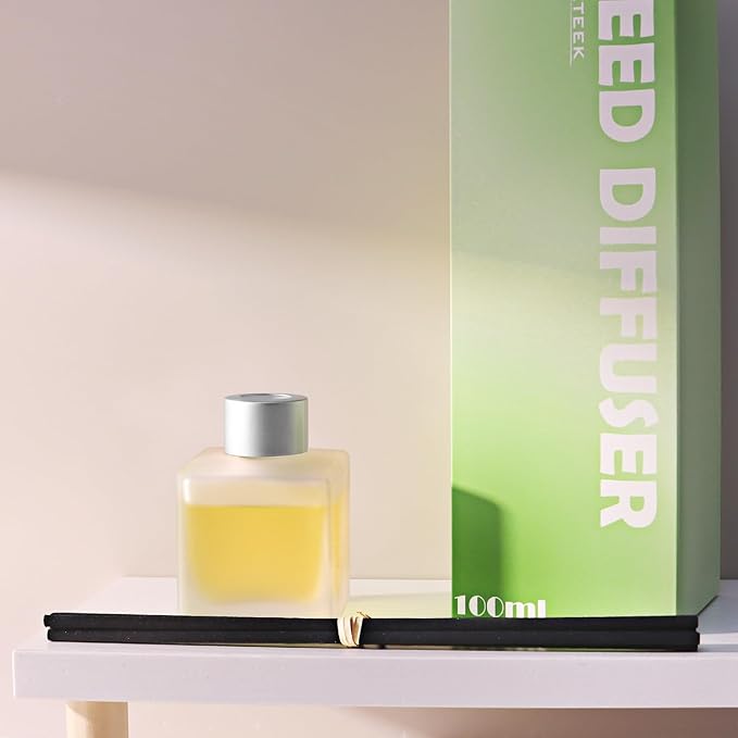 Reed Diffuser, Citrus & Orange Scented Oils Home Fragrance, 3.4fl oz(100ml) Long Lasting Fruity Air Freshener, Essential Oil for Bathroom Guest Room Decor (1-Pack)