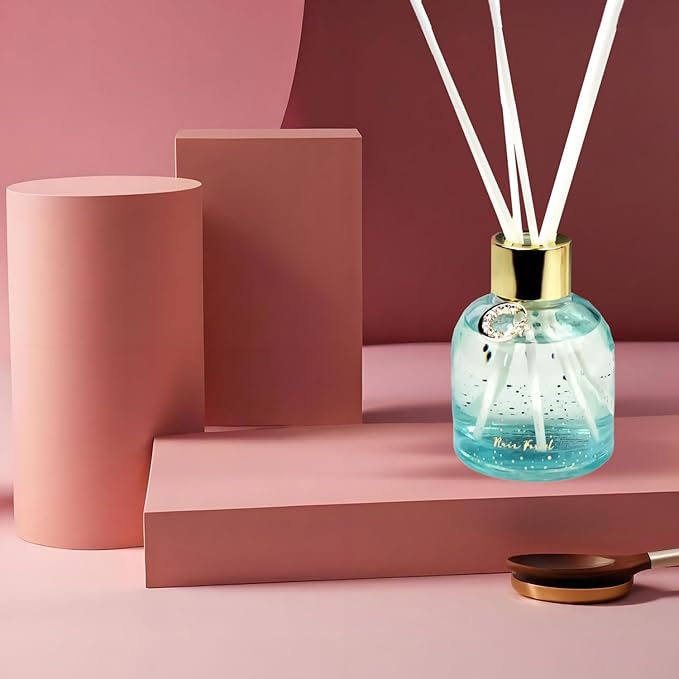 Reed Diffuser Set, Pretty Valley Home Diffuser 80Ml / 2.7 fl OZ Gift Box - Includes Reed Diffuser Sticks, Long Lasting Fragrance Oil and Glass Bottle for Office Living Room Decor (Rain Forest)