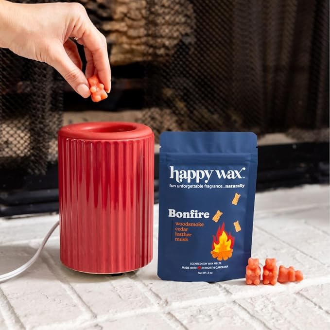Happy Wax Bonfire Scented Bear Wax Melts - Natural Strong Woodsy Scented Wax Melts Infused w/Essential Oils - Non Toxic Wax Melt. Scented Soy Wax Melts for Warmers (8 oz Pouch)