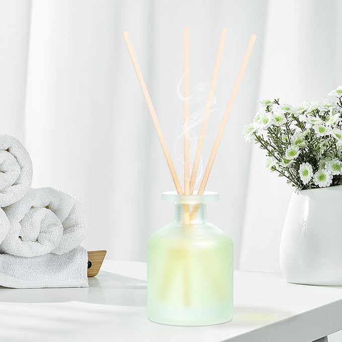 Reed Diffuser - Clean Linen 3.38oz (100ml)*1 Pack Essential Oil Reed Diffuser Set with 8 Sticks, Long Lasting Fragrance for Home, Bathroom, Bedroom, Room, Decor, Gifts