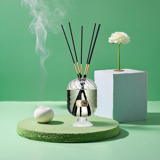 Reed Diffuser Set, Pretty Valley Home Diffuser 200Ml / 6.76 fl OZ Gift Box - Includes Reed Diffuser Sticks, Long Lasting Fragrance Oil and Glass Bottle for Office Living Room Decor (Honeysuckle)