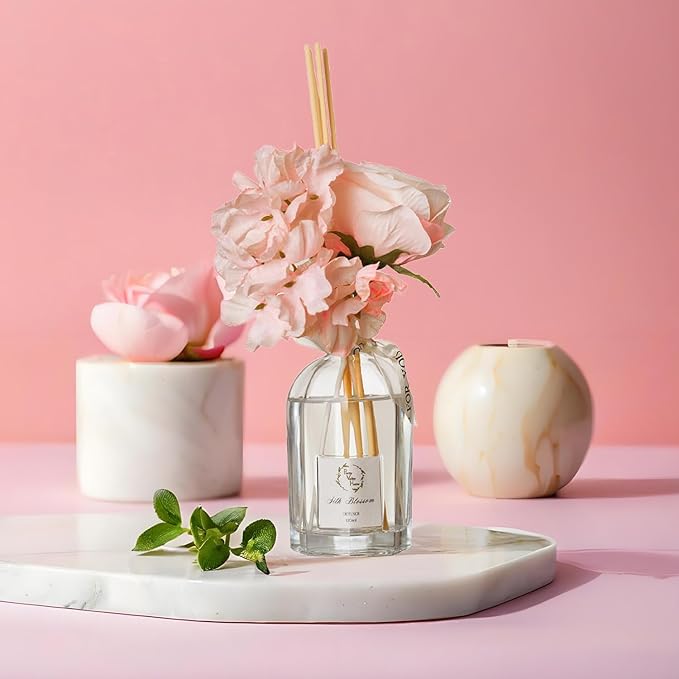 Reed Diffuser Set, Pretty Valley Home Dried Flowers Diffuser 120Ml / 4.05 fl OZ Gift Box - Includes Sticks, Long Lasting Fragrance Oil and Glass Bottle for Office Living Room Decor (Silk Blossom)