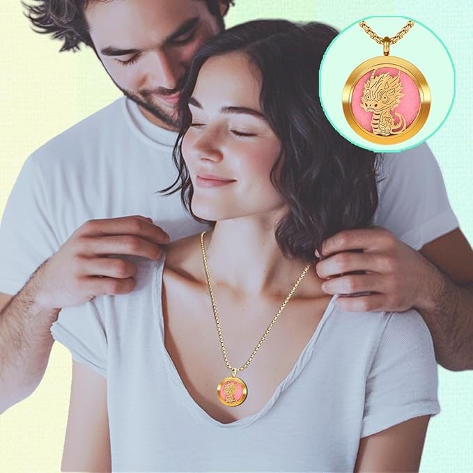 Aromatherapy Diffuser Necklace-Dinosaur Essential Oil Necklace,Aromatherapy Diffuser Pendant for Men and Women,Portable,Suitable for Yoga,Meditation,Travel,Stress Relief Gift(Gold 30mm)