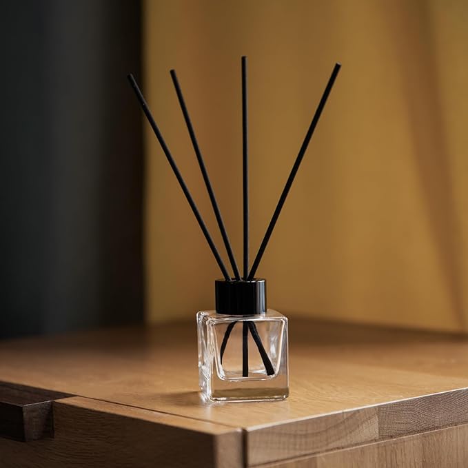 4PCS Refillable Fragrance Glass Diffuser Bottles with 20pcs Reeds Sticks & Black Caps & Funnel, Diffuser Jars for Home Oil Fragrance Decoration Girl Women Gift (50ML)
