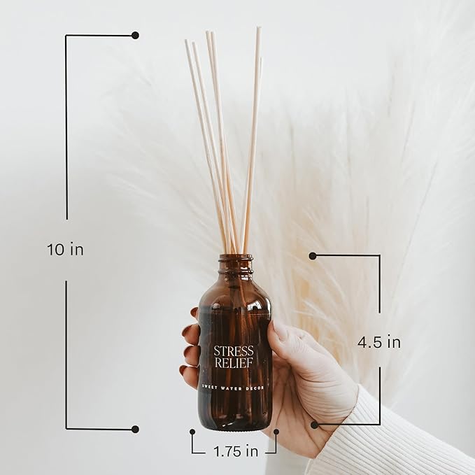 Sweet Water Decor Christmas Reed Diffuser Set - Christmas Scented Reed Diffuser w/Fresh Cut Trees and Orange Scent - Reed Diffusers for Home with Long Lasting Fragrance - Non-Toxic Oil Reed Diffuser