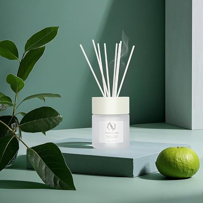 Reed Diffuser Set, Pretty Valley Home Diffuser 100Ml / 3.38fl OZ Gift Box - Includes Reed Diffuser Sticks, Fragrance Oil, and Glass Bottle for Bathroom Office Living Room Decor (Frozen Pear)