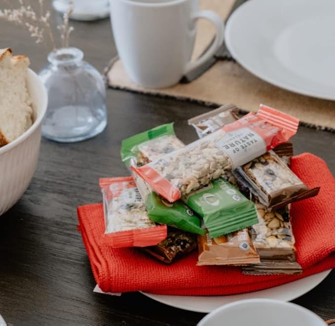 Taste of Nature Organic Snack Bars - Variety Pack - Healthy, Gluten Free, Non GMO, Vegan Snack Bars with Mixed Nuts, Fruits and Seeds - 18 Snack Pack x 40g Each Bar