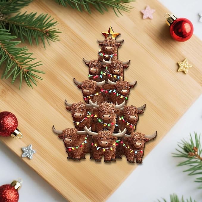 Highland Cow Christmas Tree Wooden Ornament – Cute Farm Animal Holiday Decor for Tree, Gifts for Cow Lovers, Rustic Wooden Christmas Decoration