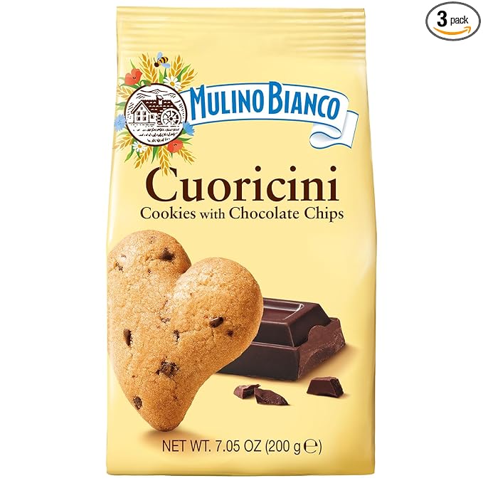 Mulino Bianco Cuoricini Cookies with Chocolate Chips | Heart-Shaped Italian Biscuits | No Palm Oil | Product of Italy | 7.05 Oz (200 g)