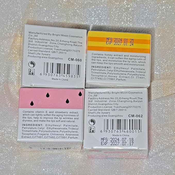 4 Packs Fruit Lip Balm, Moisturizing & Smoothing Lip, Hydrate Repair Prevent Dry Cracked Lip Sleeping Lip Mask, Effective Reduces Lip Lines Lip Care (2Pcs Strawberry+2Pcs Honey)