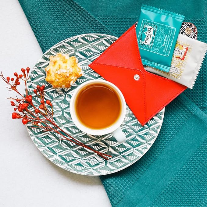 Kusmi Tea - Blue Detox - Blend of Green Tea, Mate & Pineapple - Rosehip, Rooibos, Mint, Guarana Flavours - Enjoy Hot or Iced - Exotic Infusion Perfect for Tea Lovers - 20 Tea Bags