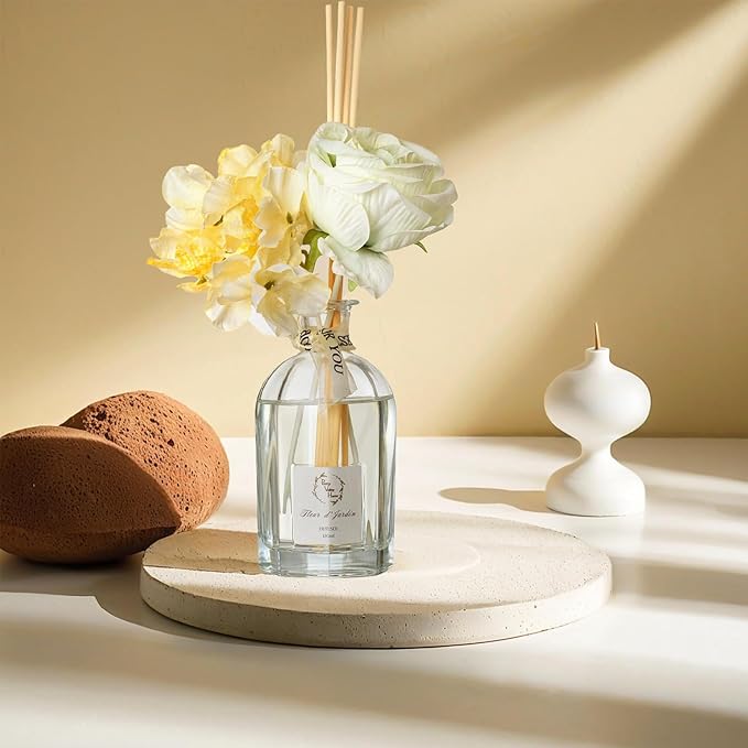 Reed Diffuser Set, Pretty Valley Home Dried Flowers Diffuser 120Ml / 4.05 fl OZ Gift Box - Includes Sticks, Long Lasting Fragrance Oil and Glass Bottle for Office Living Room Decor (Fleur d Jardin)