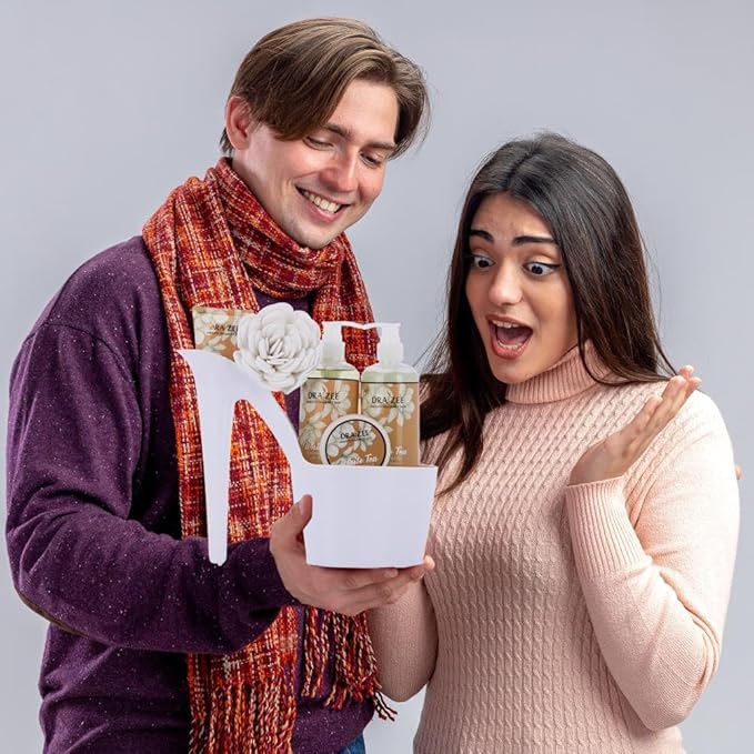 Luxury Spa Gifts for Women – 6 Pc White Tea Scented Bath and Body Set with Bubble Bath, Lotion & More – Luxury Self Care Kit for Wife, Mom, Girlfriend, Birthday Gifts for Women by Draizee