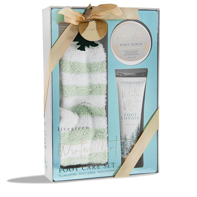 Live Green Bath and Body Present Set- Foot Spa Set with Fuzzy Socks, Lotion, and Scrub, Winter Mint