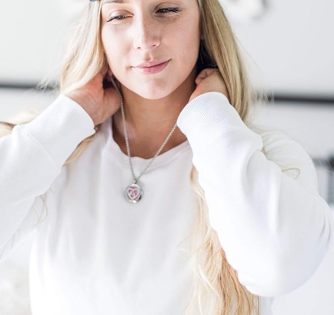 Wild Essentials Mother’s Heart Necklace Essential Oil Diffuser Kit, Lavender, Lemongrass, Peppermint, Orange Oils, 12 Refill Pads, Calming Aromatherapy Gift Set, Customizable Color Changing, Perfume