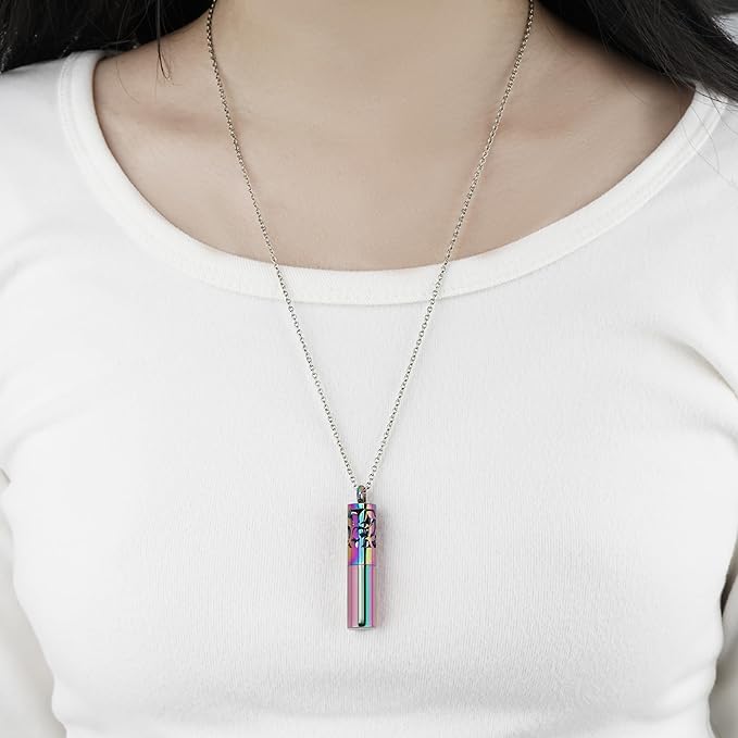 Aromatherapy Essential Oil Necklace, Fragrance Diffuser Pendant for Women and Men, Ideal Gift for Birthday, Christmas, and Valentine's Day (Colorful)