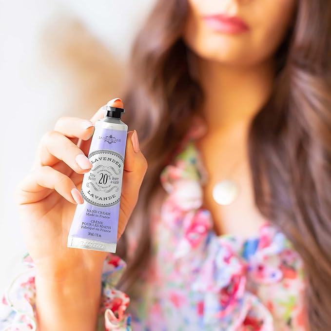 La Chatelaine Lavender Triple Milled Bar Soap and 20% Shea Butter Hand Cream Gift Set, Gift for Mom, Decorative Tin, Plant-Based, Natural & Organic, Made in France (7 oz. soap bar, 1 oz. hand lotion)