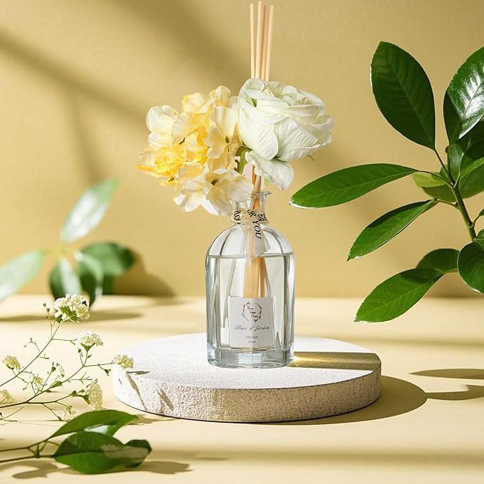 Reed Diffuser Set, Pretty Valley Home Dried Flowers Diffuser 120Ml / 4.05 fl OZ Gift Box - Includes Sticks, Long Lasting Fragrance Oil and Glass Bottle for Office Living Room Decor (Fleur d Jardin)