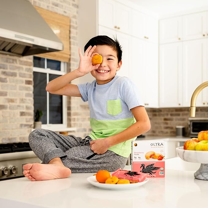 Olyra Strawberry - Organic Soft Baked Breakfast Bars - High Fiber - Healthy Breakfast Snacks with Real Fruit Filling - Healthy Snacks for Adults - Office Snack - School Kids Snack - Pack of 12