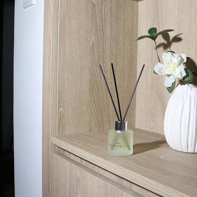 3 Pack Fragrance Reed Diffuser, 50ML Lavender Jasmine Gardenia Aromatherapy Diffuser Set with 12 Black Fiber Sticks,Air Freshener for Bedroom Bathroom Office, 8.2X 6.6X 2.1 inch