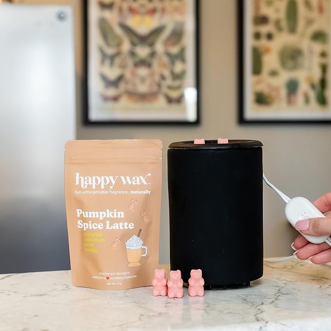 Happy Wax Pumpkin Spice Latte Bear Melts - Natural Fall Scented Soy Wax Infused with Essential Oils for Warmers (8 oz Pouch)