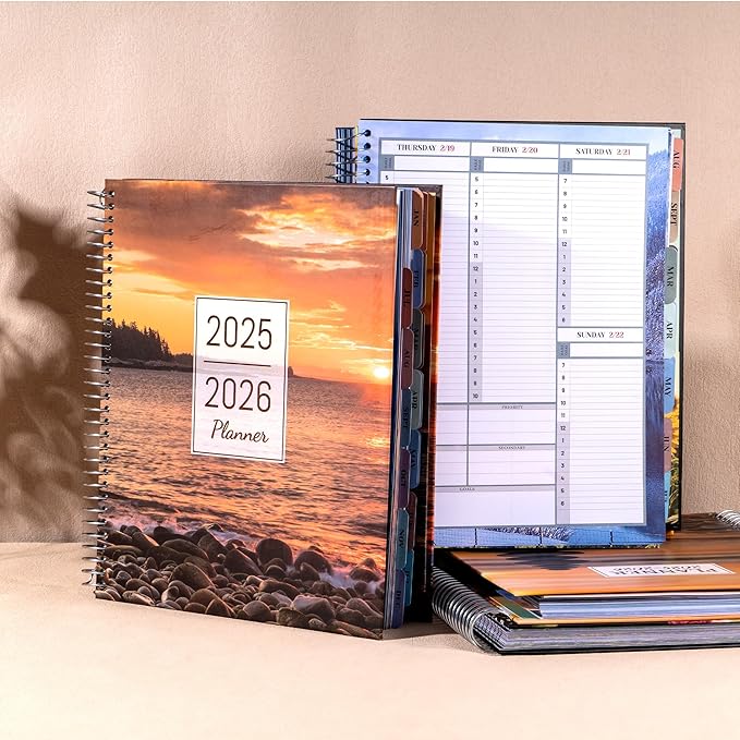 CAGIE 15 Month Planner Oct 2025-Dec 2026 Hourly Daily 2025-2026 Weekly Monthly Planners for Women 25-26 Day Hardcover Calendar Agenda with Stickers, 8.5 x 11