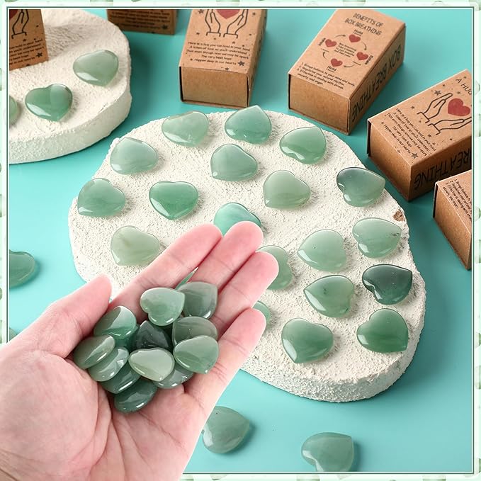 Landical 50 Sets Pocket Hug Token Gifts Small Crystal Heart Stones Bulk with Boxes Mini Heart Shape Natural Stones for Colleagues Family Distance Social Celebration of Life Gifts(Green)