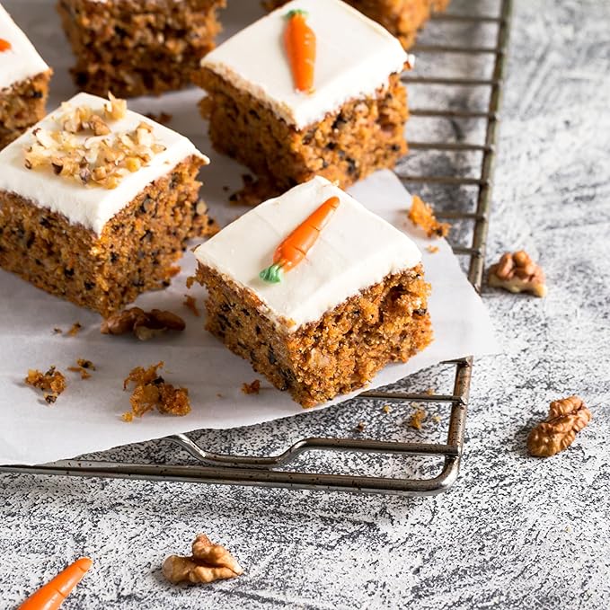 Yupik Raw California Walnuts, Halves & Pieces, 2.2 lb (35.2 oz), Pack of 6, Kosher, Gluten-Free, Vegan, Unsalted Nuts, Unroasted, Source of Omegas, Healthy Snacks, Ideal for Baking & Cooking