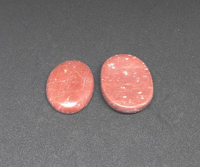 L PEDRA & CRYSTAL Worry Stone A Handheld Comfort to Ease Stress, Enhance Focus, and Promote Inner Peace (Red Jasper Worry Stone)