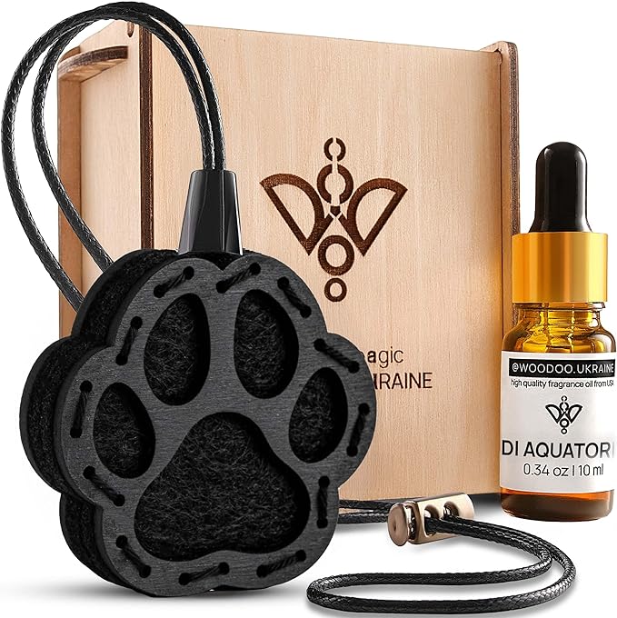 Wood Car Air Freshener — Handmade Car Air Freshener — Paw Designed Fragrance Oil Diffuser in Wooden Gift Box — Aromatherapy Gift Set with diAquatoria Fragrance Oil - 10 ml