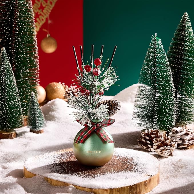 Airkeep Reed Diffuser Set, 5.07 oz(150ml) Balsam & Cedar Christmas Scented Diffuser with 8 Oil Diffuser Sticks, Home Fragrance Essential Oil Reed Diffuser for Home Room Bathroom Shelf Decor