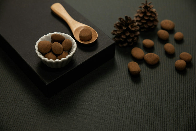 Berrion dark and raw chocolate treats, cocoa beans and artisan mood