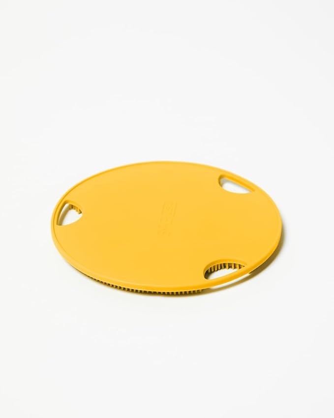 Boie USA Flat Body Scrubber - Hygienic, Exfoliating Loofah Alternative - Feels Like Silicone Scrubber Gentle on Sensitive Skin, Hypoallergenic, BPA- & Latex-Free, Made in The USA (Neon Orange)