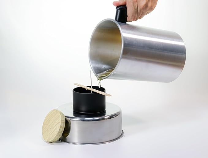 Aroparc Candle Tins 8oz with Lids, 24 Pack Seamless Candle Containers for Candle Making Supplies Empty Candle Jars - Wood Grain Lids Black Tins