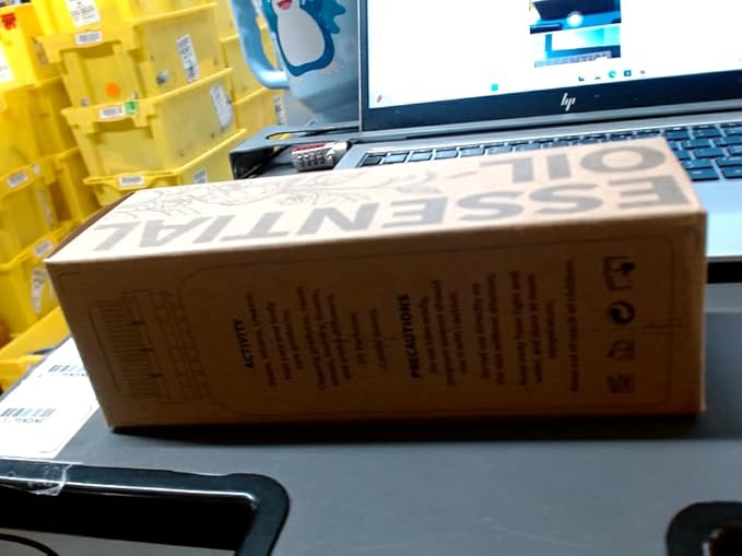 HIQILI 16 Fl Oz Cedarwood Essential Oil, Pure Natural Cedarwood Oil for Diffuser, Aromatherapy - 500ML