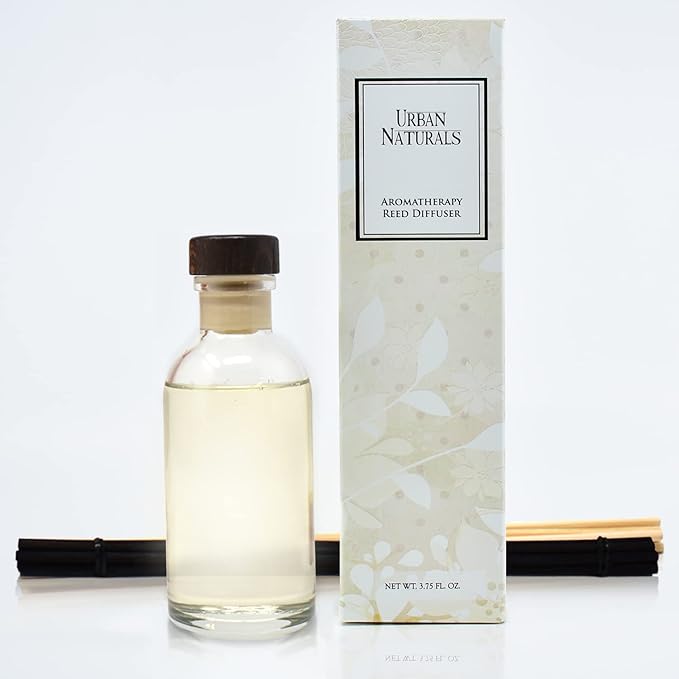 Urban Naturals Gardenia Blossoms Reed Diffuser Set with Jasmine, Gardenia, Ylang Ylang Scent Notes for a Continuous Air Freshener Scent