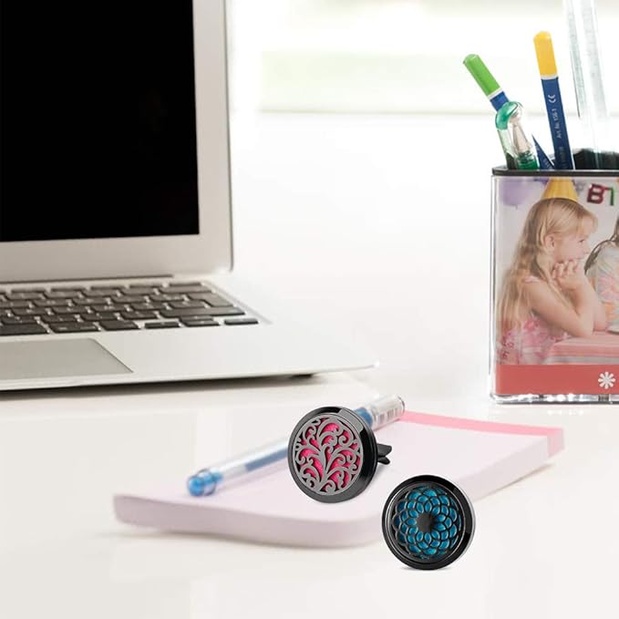 2PCS 30mm Car Aromatherapy Essential Oil Diffuser Stainless Steel Black Locket with Vent Clip 12 Felt Pads