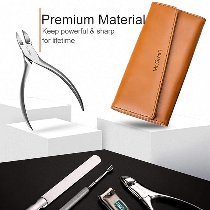 4 Pcs Manicure Set, Pedicure Sets, Nail Clipper Stainless Steel Professional Nail Cutter with Travel Case