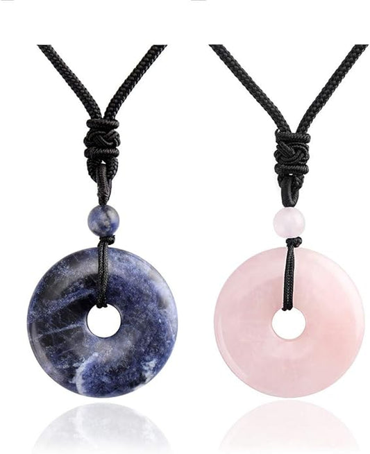 Jovivi 30mm Circle Donut Healing Crystals Necklace Natural Semi-Precious Chakra Gemstone Stone Amulet Lucky Coin Donuts Charm Protection Quartz Reiki Pendant Necklace for Men Women Adjustable Rope