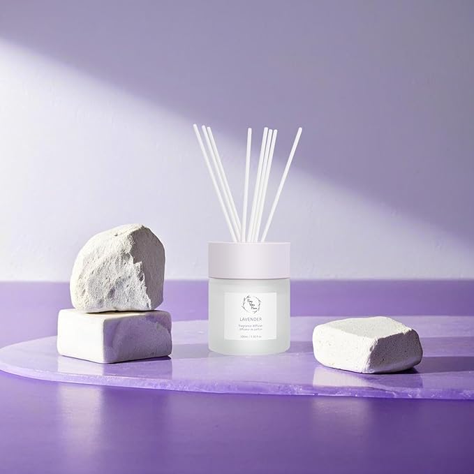 Reed Diffuser Set, Pretty Valley Home Diffuser 100Ml / 3.38fl OZ Gift Box - Includes Reed Diffuser Sticks, Fragrance Oil, and Glass Bottle for Bathroom Office Living Room Decor (Lavender)