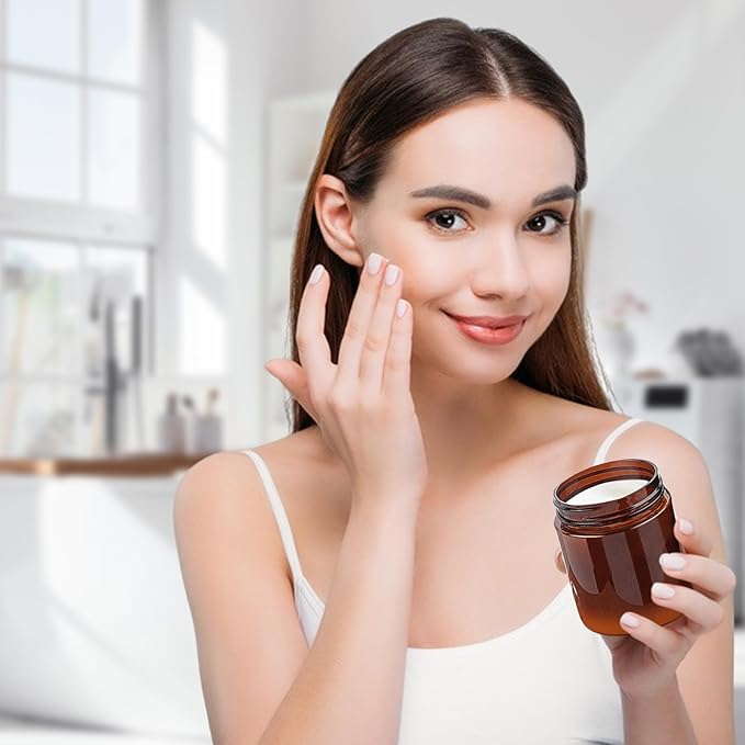 Qeirudu 8 oz Amber Plastic Jars with Lids and Labels, 12 Pack Empty Brown Body Butter Containers for Body Scrub, Cosmetic Beauty Products, Creams and Lotion