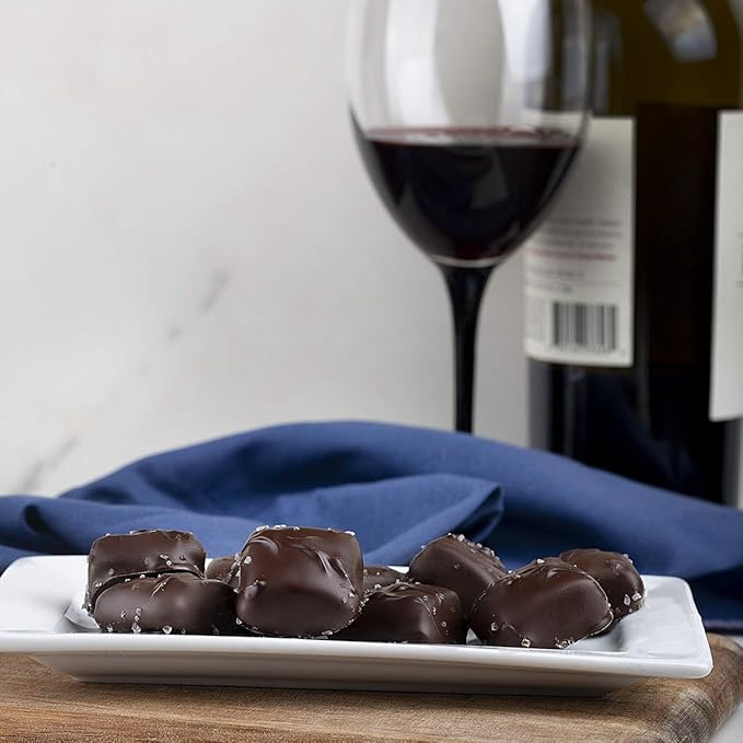 Sanders Boulevard Dark Chocolate Sea Salt Caramels Gold, Chocolate Gift Box, 14 Pieces, 7 Ounce (14 Piece)