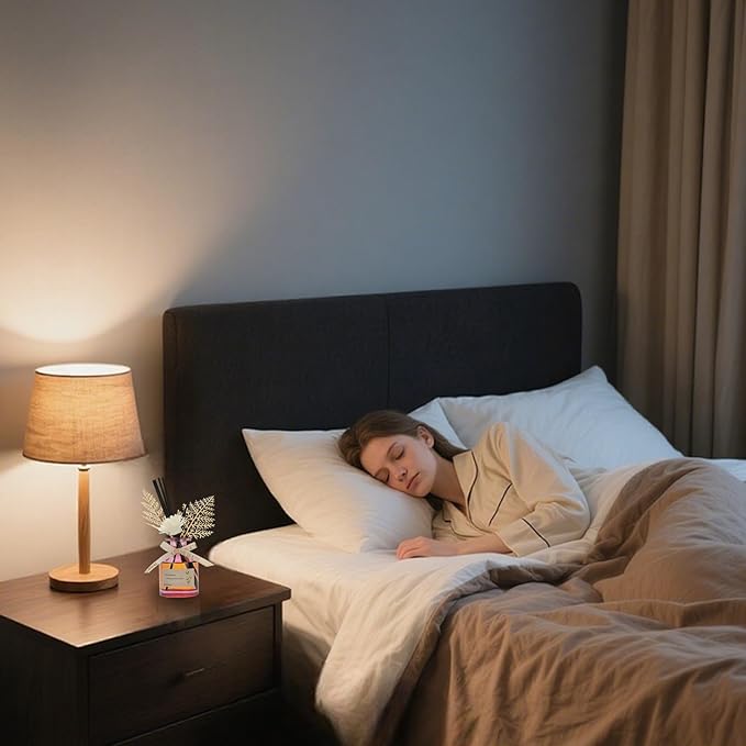 Rose Scented Reed Diffuser 130ML - Romantic Floral Scent, Long-Lasting Fragrance Oil, Elegant Glass Bottle,Aroma Diffuser Stick, Perfect for Bedroom, Bathroom, Living Room,Office