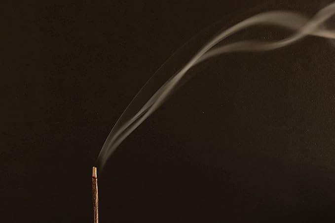 Oud Agarwood Incense Sticks - Artisan Luxury Masala Incense - Handcrafted Long-Burning (75 Minutes) Extra-Thick Sticks - Exotic Divine Scent for Home & Meditation - Oudh