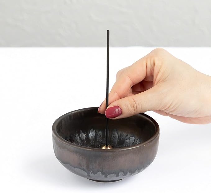 Asayu Japan Incense Sticks with Low Smoke for Morning or Evening Meditation, Relax or Yoga, Made in Japan 40gr - Sandalwood