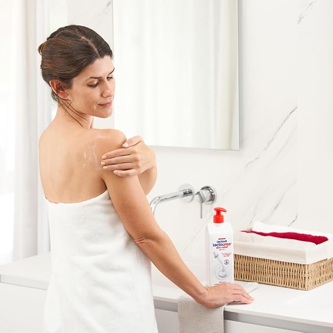 Lactovit | Lactourea Body Lotion | Hydrating Moisturiser for Dry Skin | With Urea ProLactiC10 Complex, Lactic Acid & Pure Urea | Soft & Youthful Skin | Dermatologist Recommended | 1000 ml