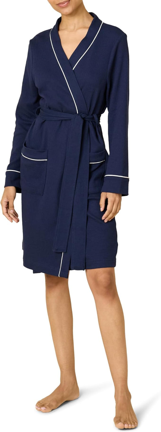Amazon Essentials Women's Lightweight Waffle Mid-Length Robe (Available in Plus Size)