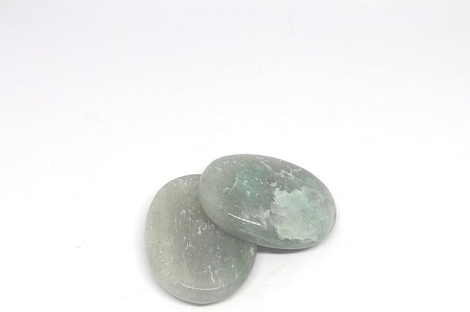 L PEDRA & CRYSTAL Worry Stone A Handheld Comfort to Ease Stress, Enhance Focus, and Promote Inner Peace (Green Aventurine Worry Stone)