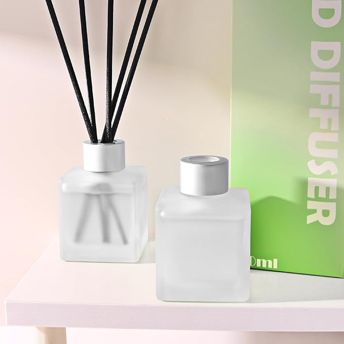 Reed Diffuser, Sea Salt & Green Tea Scented Oils, 100ml Air Freshener Essential Oil Set with Diffuser Sticks, Long Lasting Home Fragrance for Bedroom Office Shelf Bathroom Decor (2-Pack)